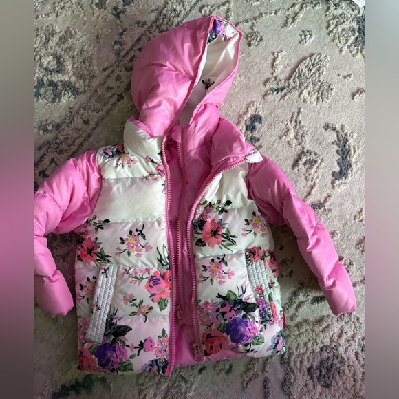 Floral Hooded Puffer Jacket in Pink and White - Picture 2 of 4